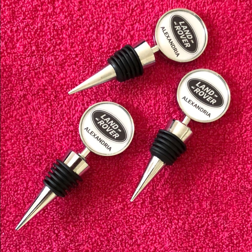 Land Rover ( wine Stopper ) - Picture 4 of 5